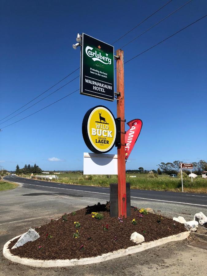 Waipapakauri Hotel Extérieur photo